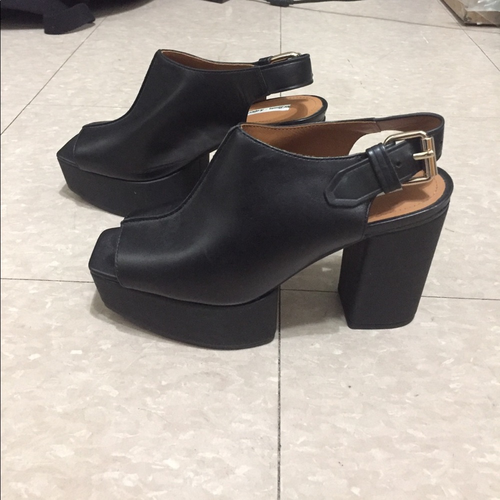 & other stories black sandal wedges