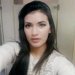 Meet your Posher, Carmen