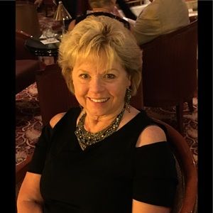 Meet your Posher, Janet