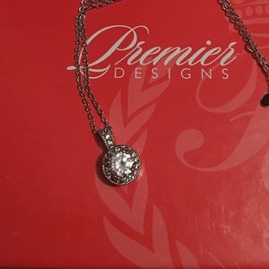 Premier Designs necklace
