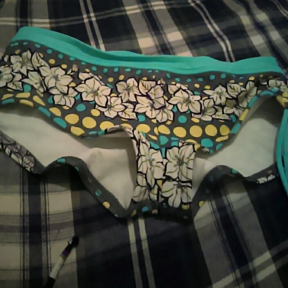 Bathing suit