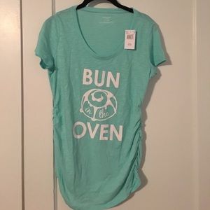 NWT maternity t-shirt