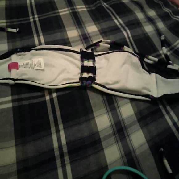 Bikini. - Picture 3 of 5