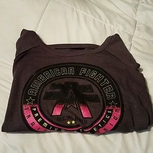 American Fighter top