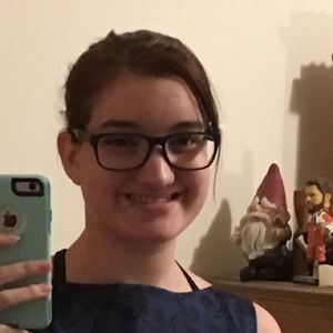 Meet your Posher, Megan