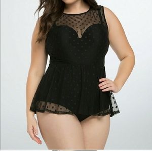 NWT Torrid Swiss Dot size 3 swimsuit