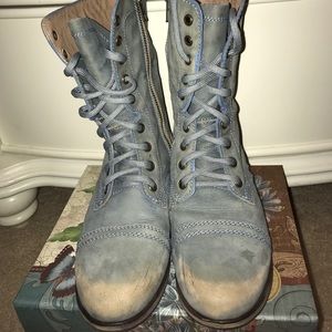STEVE MADDEN combat boots