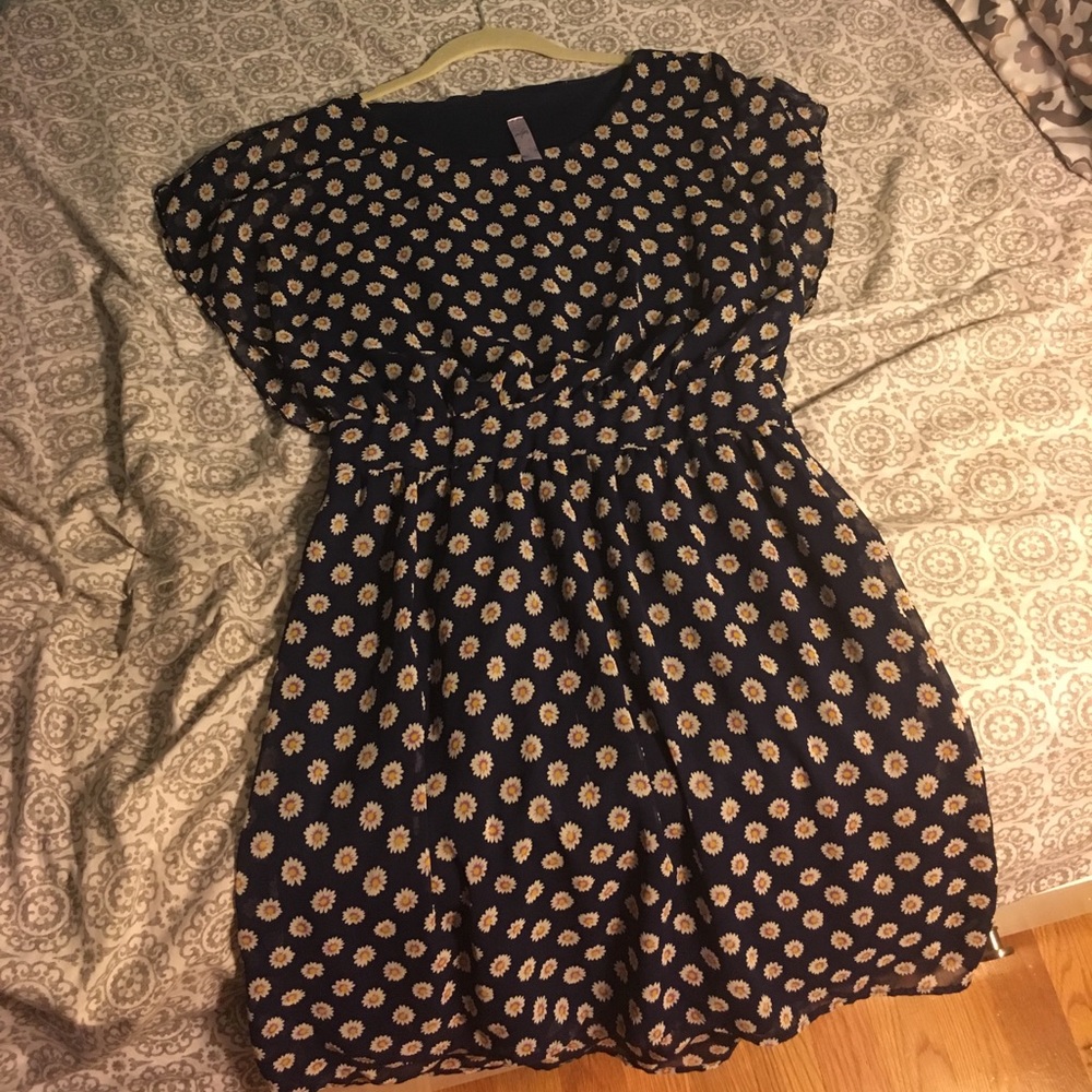 Price lowered!! Navy blue sunflower dress