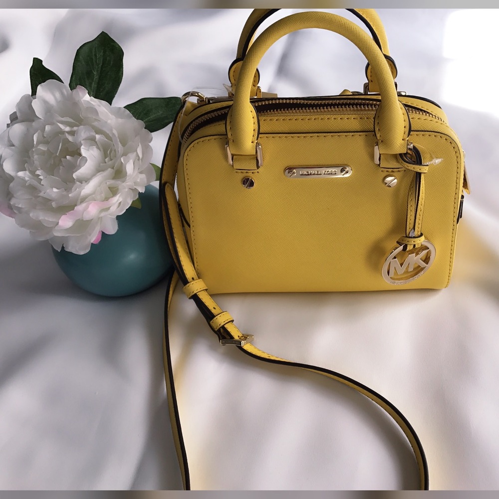 ❌SOLD‼️💕Michael Kors Small Satchel NWT