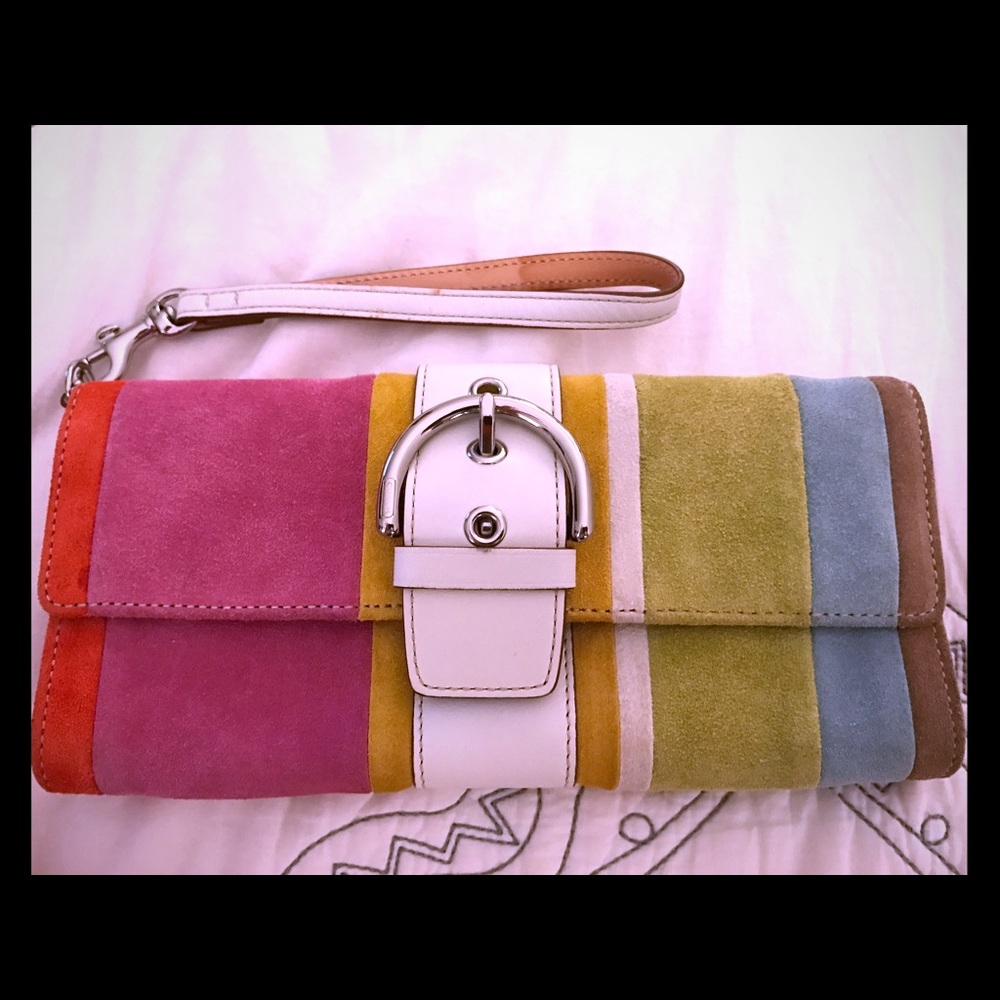 Coach 🌈 Suede Wristlet