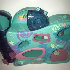 Littlest Pet Shop House