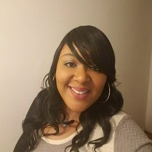 Meet your Posher, Charmaine