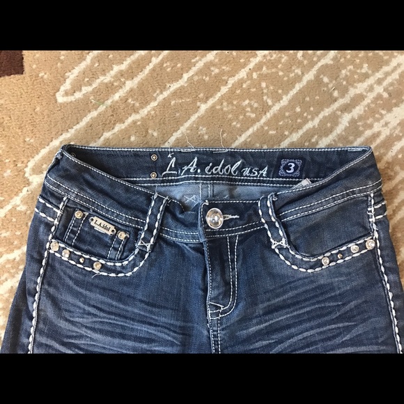 L A idol! - Picture 2 of 4