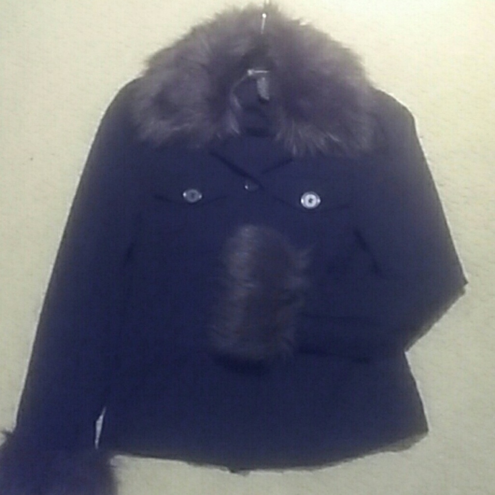 Black jacket w/faux fur trim
