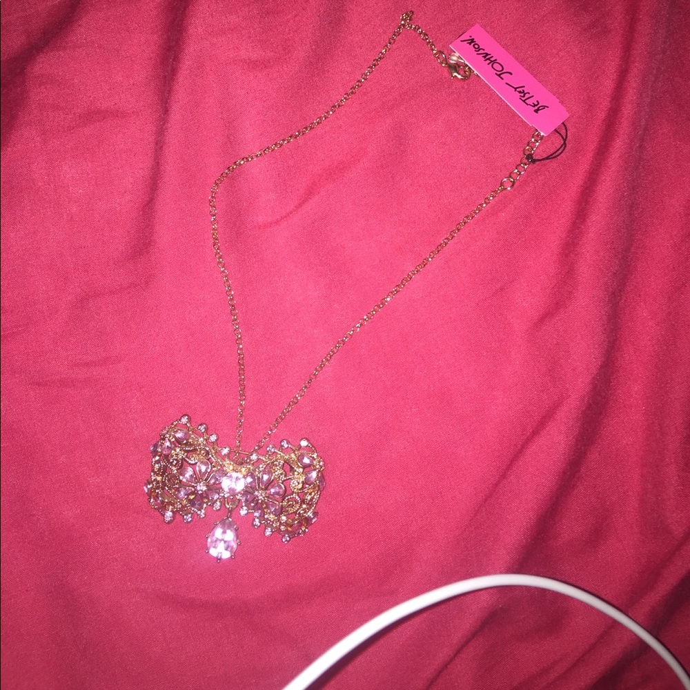 Betsey Johnson necklace
