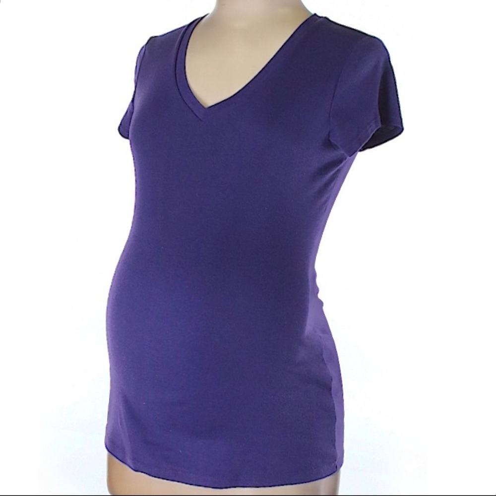 Liz Lange Maternity Short Sleeve T-Shirt