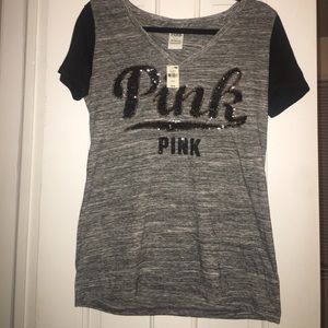 Love pink tee sz. Small