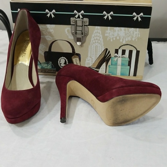 Burgundy  authentic Michael kors heels - Picture 4 of 7