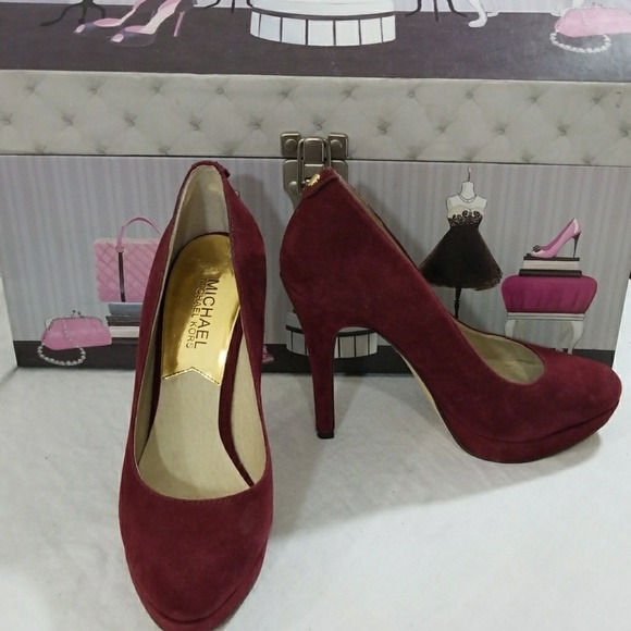 Burgundy  authentic Michael kors heels - Picture 7 of 7