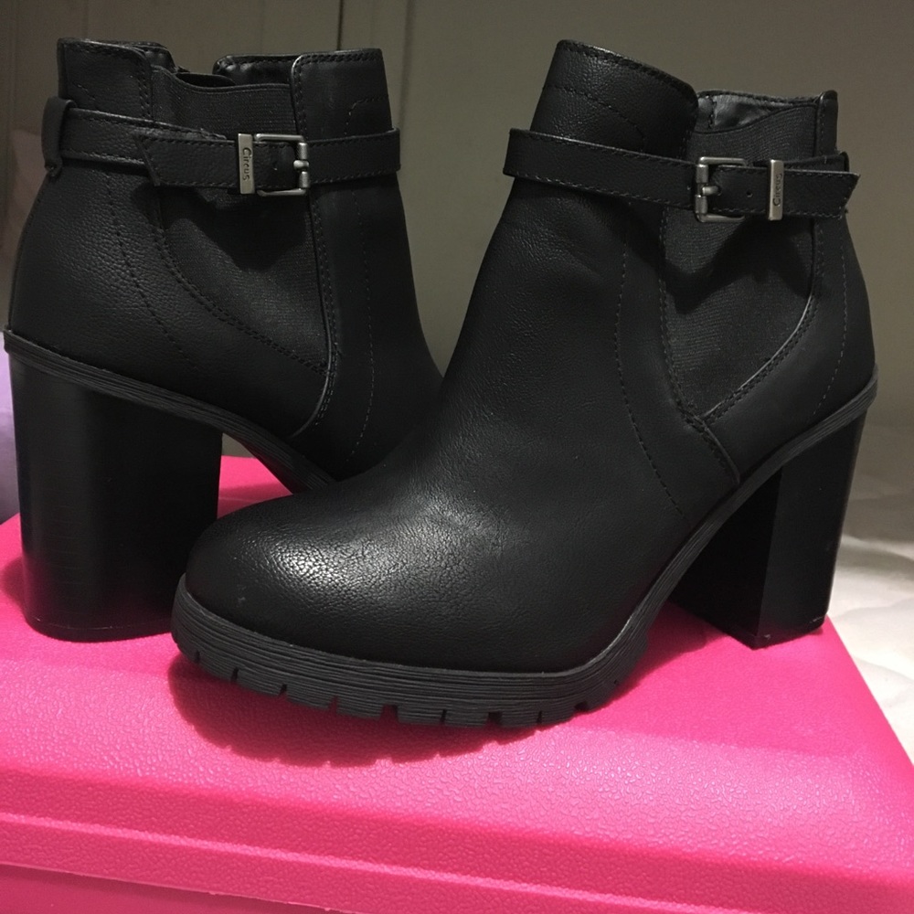 Sam Edelman booties
