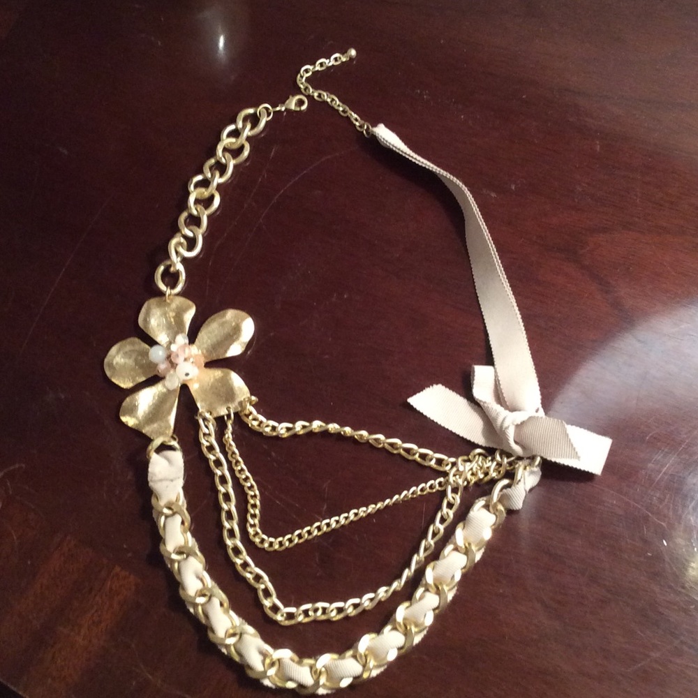 Ann Taylor necklace