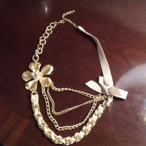 Ann Taylor necklace