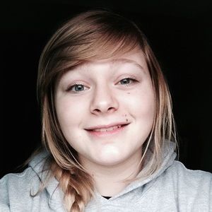 Meet your Posher, Lily