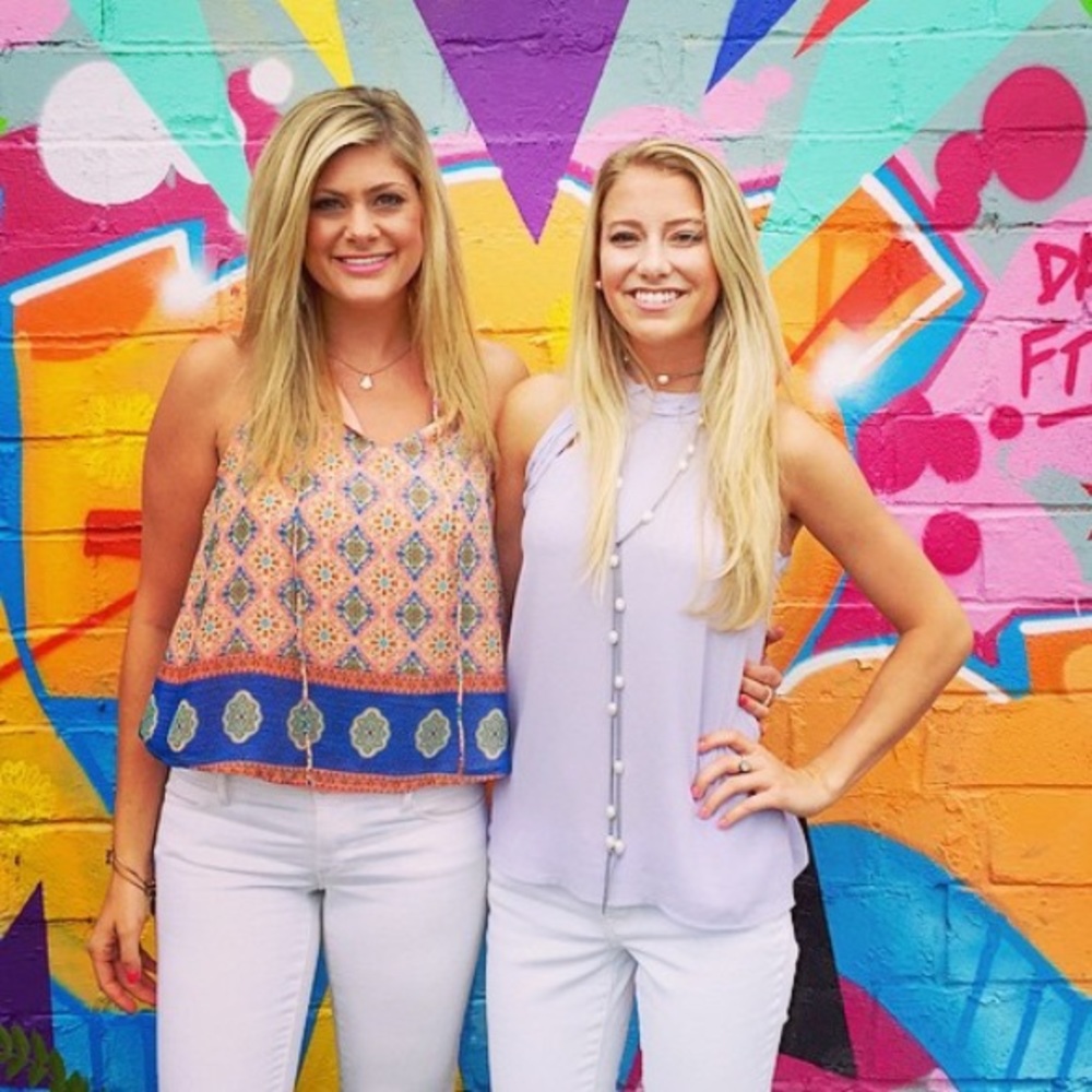 Lucy Love vibrant swing top