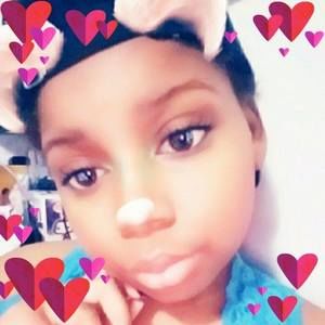 Meet your Posher, Kierra