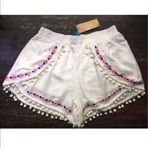 NEW! Francesca’s Boho Fringe Fashion Shorts Size M