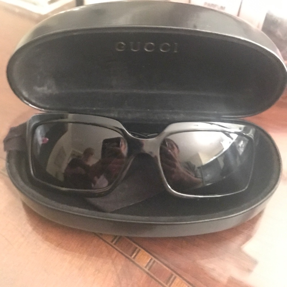 Gucci Black Sunglasses