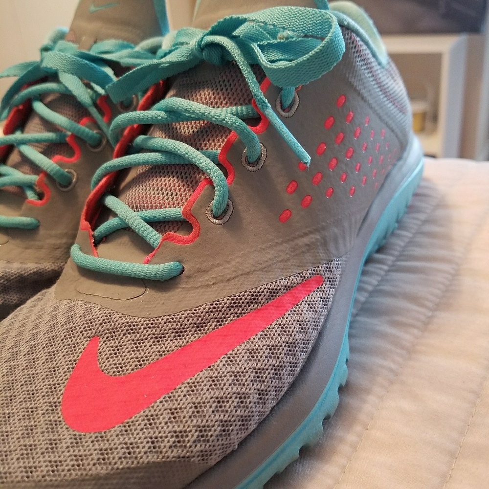 Women's Nike shoes
