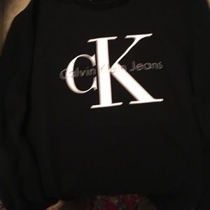 Black Calvin Klein sweatshirt