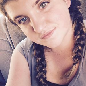 Meet your Posher, Breeana