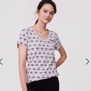 LOFT vintage soft tee - bee pattern