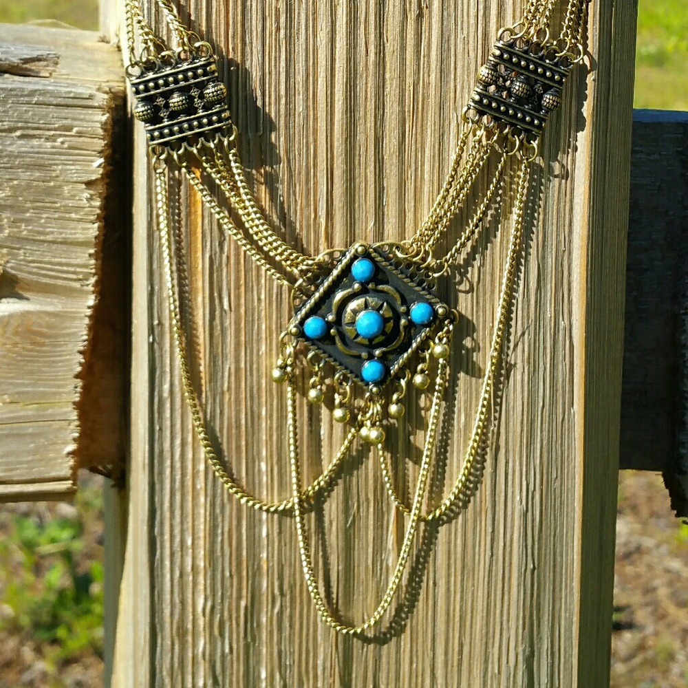 BOHO Vibes Necklace - Picture 3 of 4