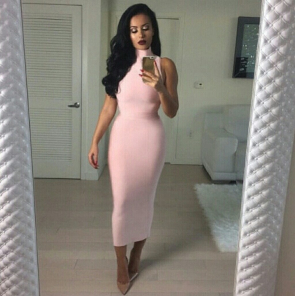 💕NEW WITH TAG! BLUSH PINK MAXI SKIRT😍💕 - Picture 5 of 6