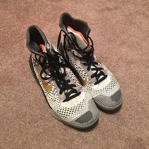 Don't play in them anymore good shoe