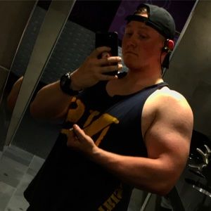 Meet your Posher, Cameron