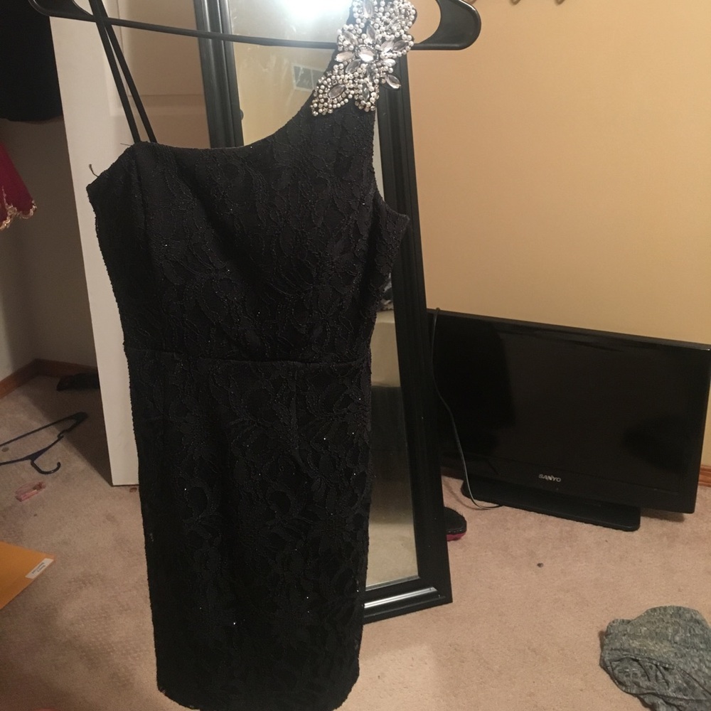 Black lace dress