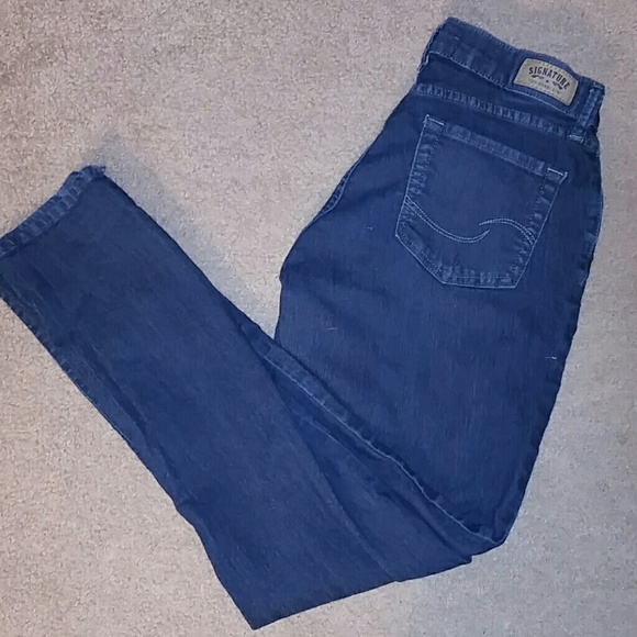 Levi's women's size 4 curvy skinny jeans - Picture 1 of 3