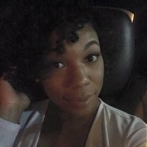 Meet your Posher, Ebony