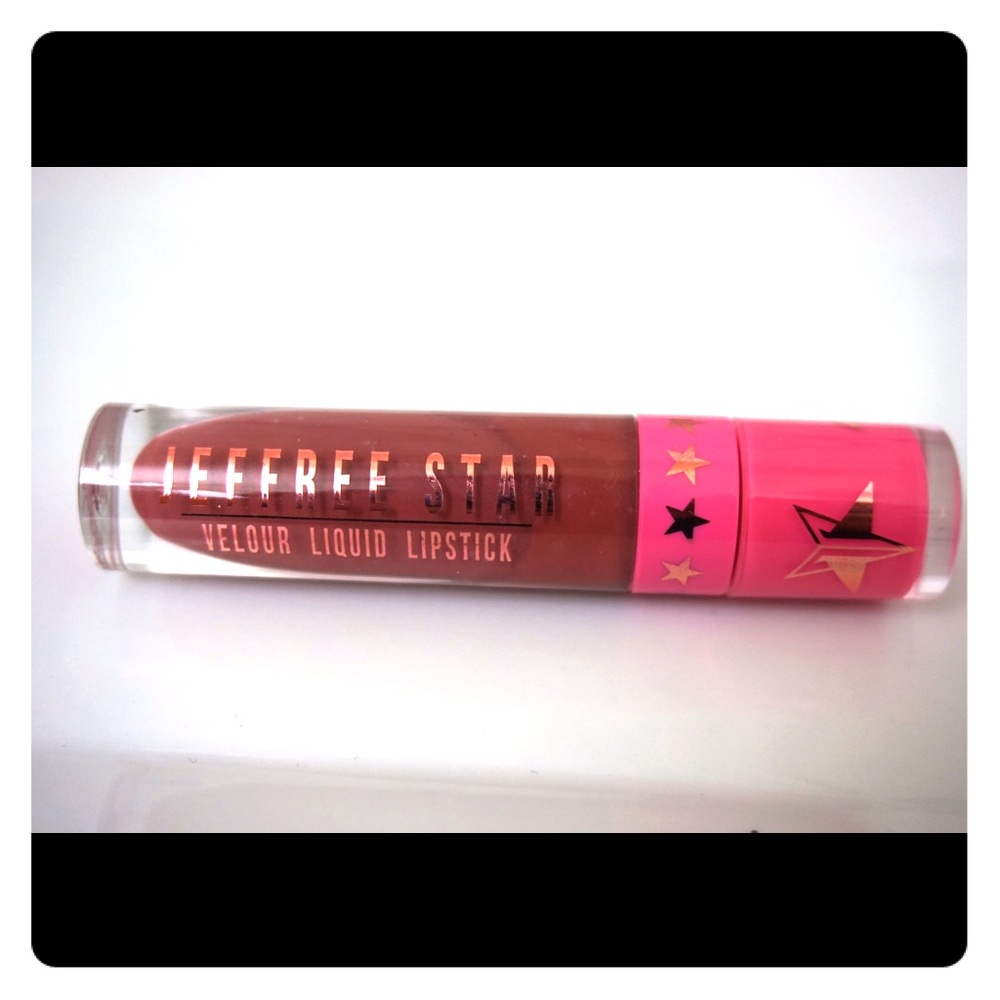 *androgyny* AUTHENTIC JEFFREE STAR LIPSTICK