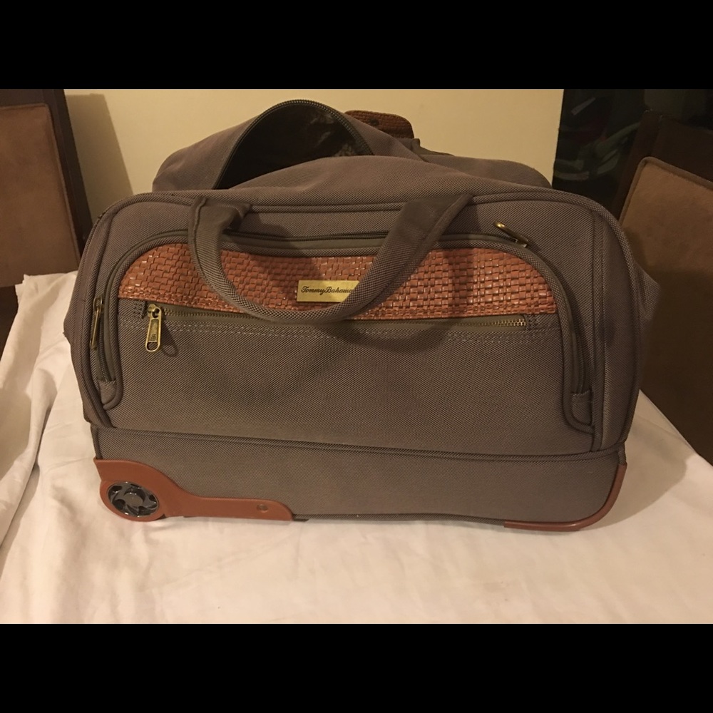 Tommy bahama travel bag