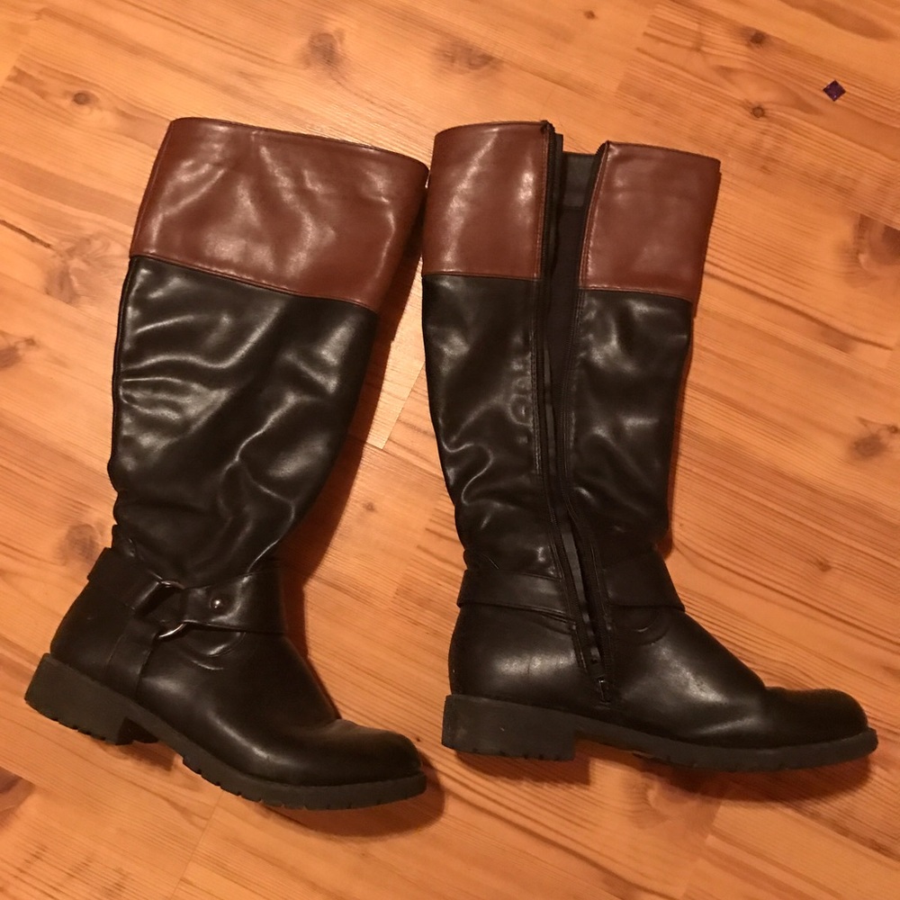 Boutique Black Boots
