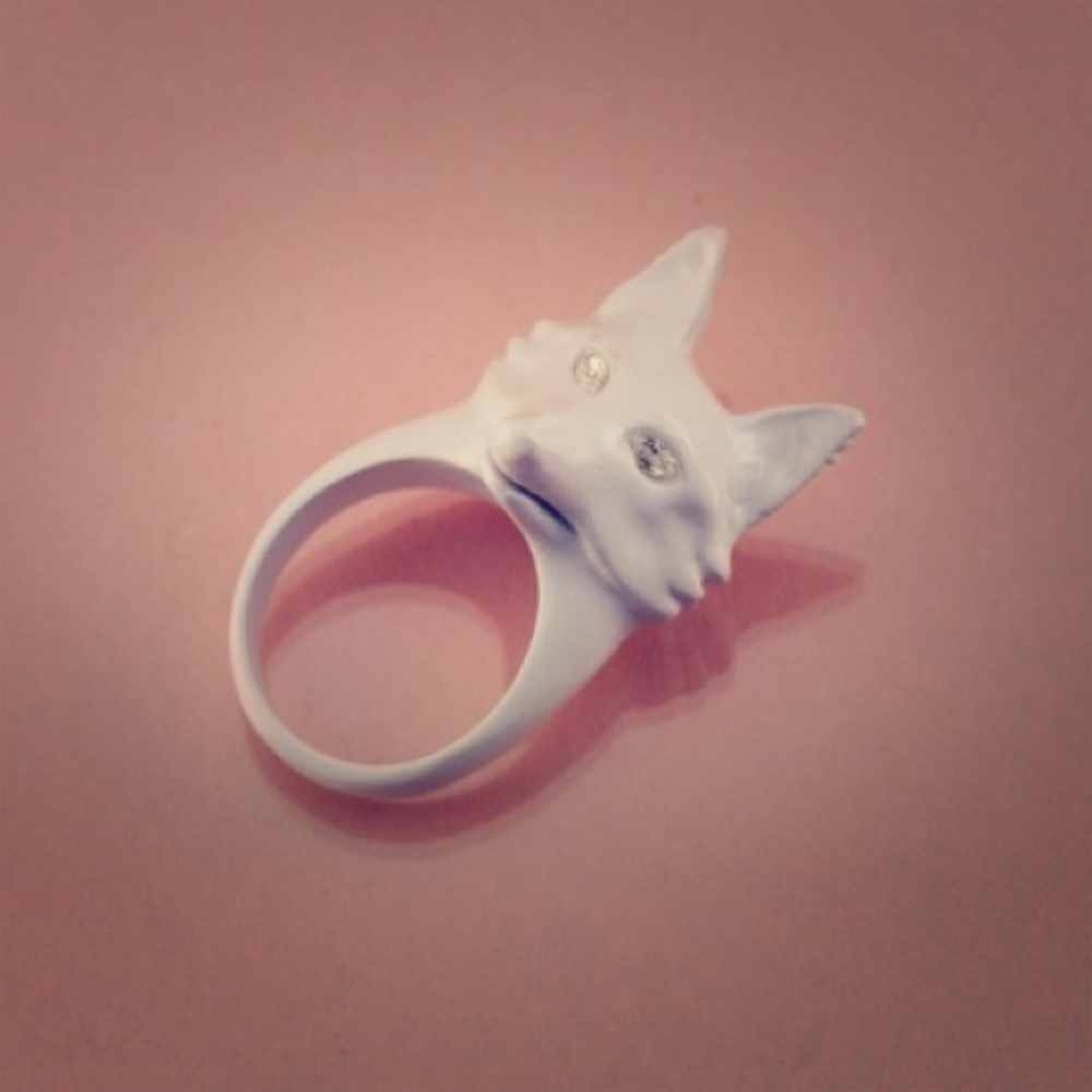 Wildfox NWT White Matte Fox Ring ✨RARE!✨