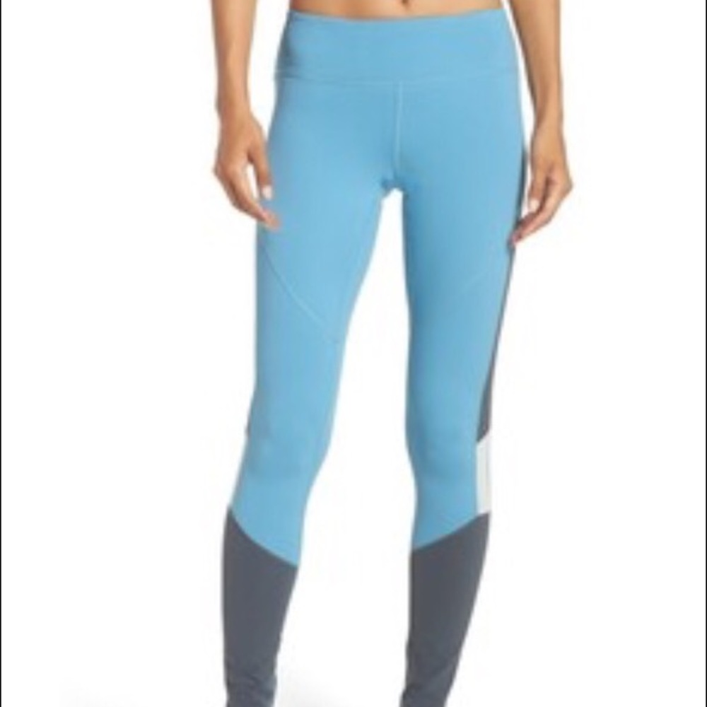 Zella premier mesh leggings size small