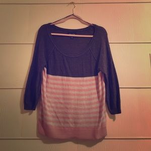 American Eagle Grey, Pink and White Sweater