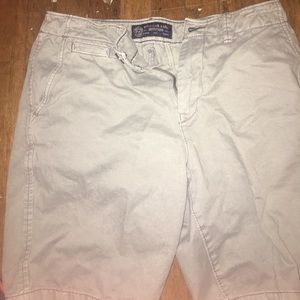 American eagle cargo shorts