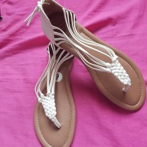 NWOT White Lucky Brand Sandals